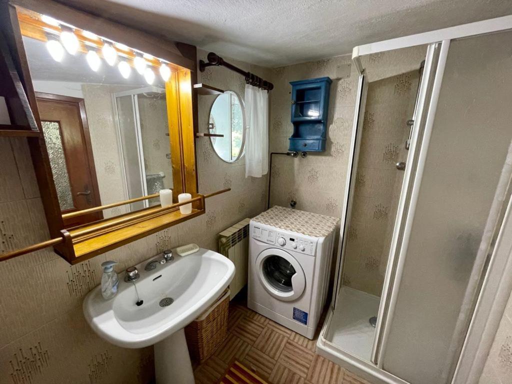 Rosy Apartment - Levanto, 5 Terre Esterno foto